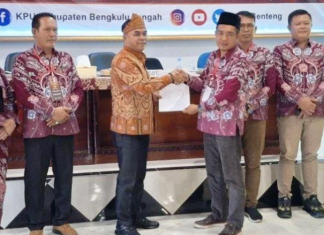 Sah! KPU Bengkulu Tengah Tetapkan Rachmat Riyanto-Tarmizi Sebagai Bupati dan Wakil Bupati