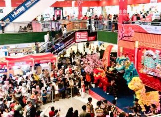 Festival Barongsai Menjadi Daya Tarik Perayaan Imlek 2025 di Bencoolen Mall Bengkulu