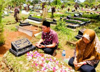 Tradisi Nyekar, Refleksi Diri Menjelang Ramadhan