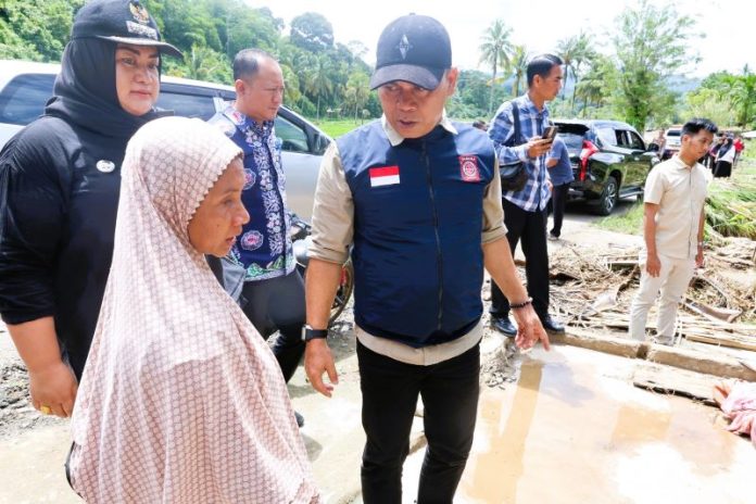 bencana banjir dan tanah longsor di benteng