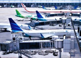 Kabar baik bagi Masyarakat, Jelang Lebaran Harga Tiket Pesawat Lebih Murah