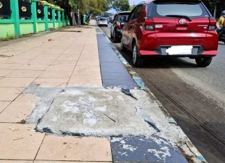 Warga Lapor Walikota, PUPR Langsung Tutup Lagi Lobang Trotoar Dengan Manhole Beton