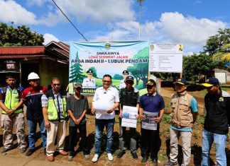 Komitmen Nyata, Bupati Bangun Jalan Poros Utama untuk Tingkatkan Akses Masyarakat