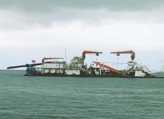 Kapal Keruk PT Pelindo Tiba di Pulau Baai, Revitalisasi Pelabuhan Segera Dimulai