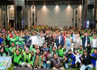 Menaker: Negara Wajib Lindungi Pengemudi dan Kurir Online Lewat Jaminan Sosial