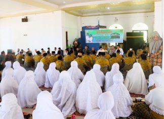 Bupati Kaur Lepas 100 Calon Jemaah Haji Tahun 2025