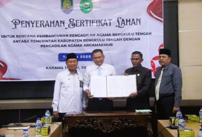 Bupati Bengkulu Tengah