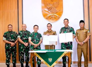 Bupati Seluma Teken NPHD dan Serah Terima Hibah Lahan untuk Pembangunan Kodim 0425/Seluma