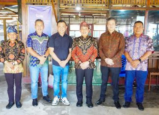 Ikut Partisipasi Bantu Korban Gempa, DPP REI Serahkan Bantuan ke Walikota