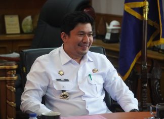 Bupati Bengkulu Utara Desak Pemerintah Pusat Perbaiki Jalan Lintas Barat yang Rusak