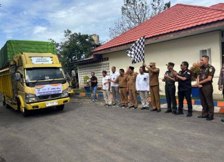 Bulog Salurkan 249 Ton Bantuan Pangan Beras untuk 12.493 Keluarga di Kepahiang