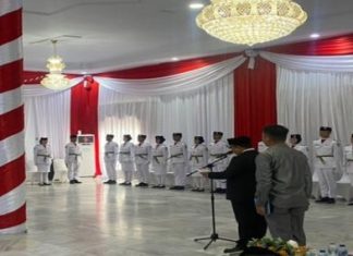 Wakil Bupati Seluma Kukuhkan 40 Anggota Paskibraka 2025