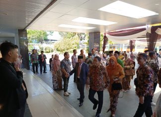 Menteri Kehutanan Juli Antoni Hadiri Acara Keluarga Dirjen Planologi di Bengkulu