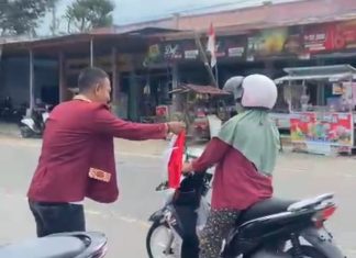PMII Bengkulu Bagikan 1.000 Bendera Merah Putih Jelang HUT ke-80 RI
