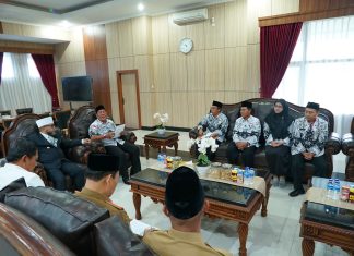 Gubernur Helmi Hasan Terima Aspirasi Guru PGRI Bengkulu, Janji Tindaklanjuti