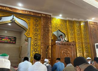 Masjid Raya Baitul Izzah Bengkulu Perdana Gelar Khutbah Jumat Berbahasa Arab