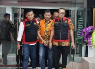 Dua Tersangka Perintangan Penyidikan Korupsi Tambang Ditahan Kejati Bengkulu