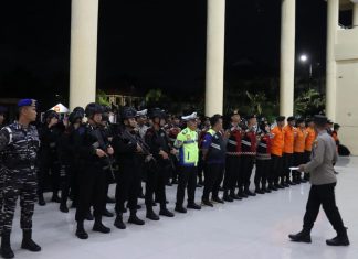 Hujan Deras Tak Surutkan Langkah Polda Bengkulu Amankan Kota Lewat Patroli Skala Besar