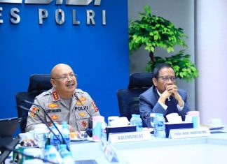Polri Teguhkan Moral dan Profesionalisme Pasca Krisis, Gandeng Prof. Mahfud MD dan Komjen Chryshnanda