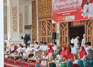 Gubernur Helmi Hasan Janjikan 10 Kuota Umrah di Tabligh Akbar Bengkulu