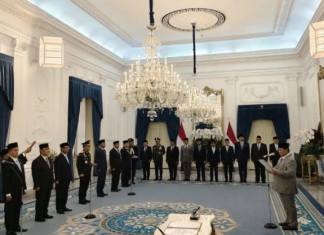 Presiden Prabowo Lantik Sepuluh Anggota Komisi Reformasi Polri