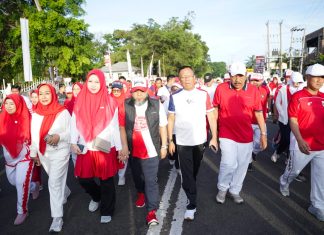 Ribuan Warga Meriahkan Jalan Sehat HUT ke-57 Provinsi Bengkulu