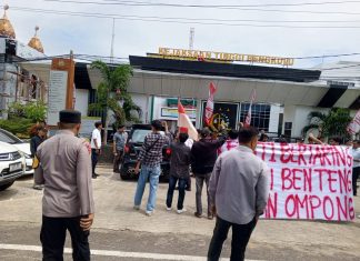 Aksi Pemuda Indonesia di Kejati Soroti Dugaan Korupsi di Bengkulu Tengah