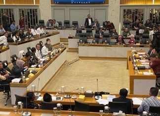 Dinilai Gagal Atasi Persoalan Hutan, Raja Juli Diminta Mundur oleh Anggota DPR