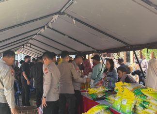 Polda Bengkulu Gelar Bazar Pangan Murah Polri untuk Bantu Masyarakat