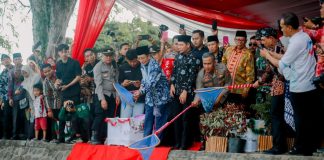 Menteri Agama Lepas Satwa Endemik di Danau Dendam Tak Sudah