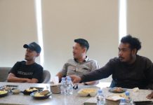 Perkuat Sinergi Informasi, Satgas Damai Cartenz Jalin Silaturahmi dengan Wartawan di Timika