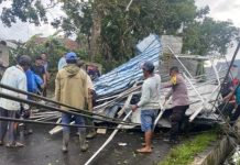 Puting Beliung Rusak 30 Rumah di Sumber Urip Rejang Lebong