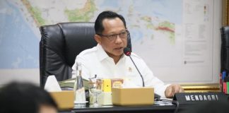 Mendagri Dorong Gubernur Beri Insentif Pajak Kendaraan Listrik